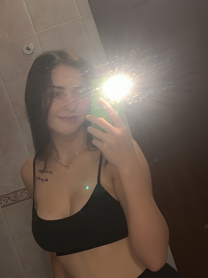 Богдана привлекательная девушка из Южно-сахалинска цена от 5000 руб