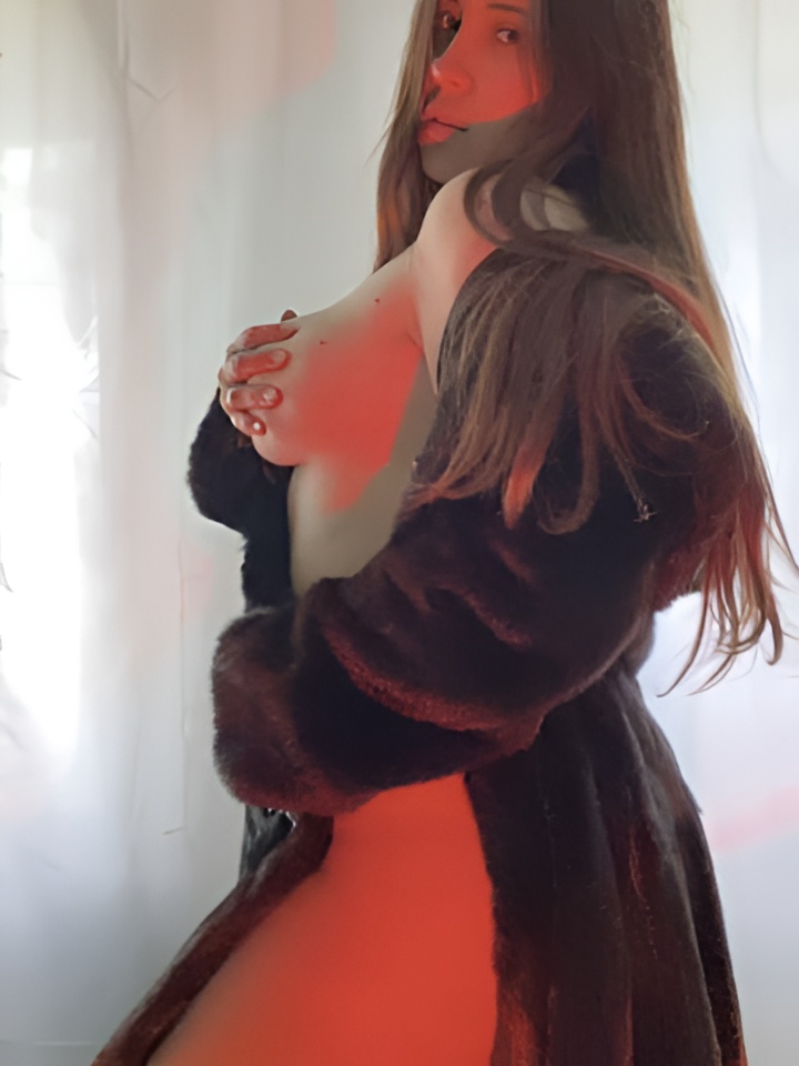 Регина привлекательная девушка из Южно-сахалинска цена от 1500 руб